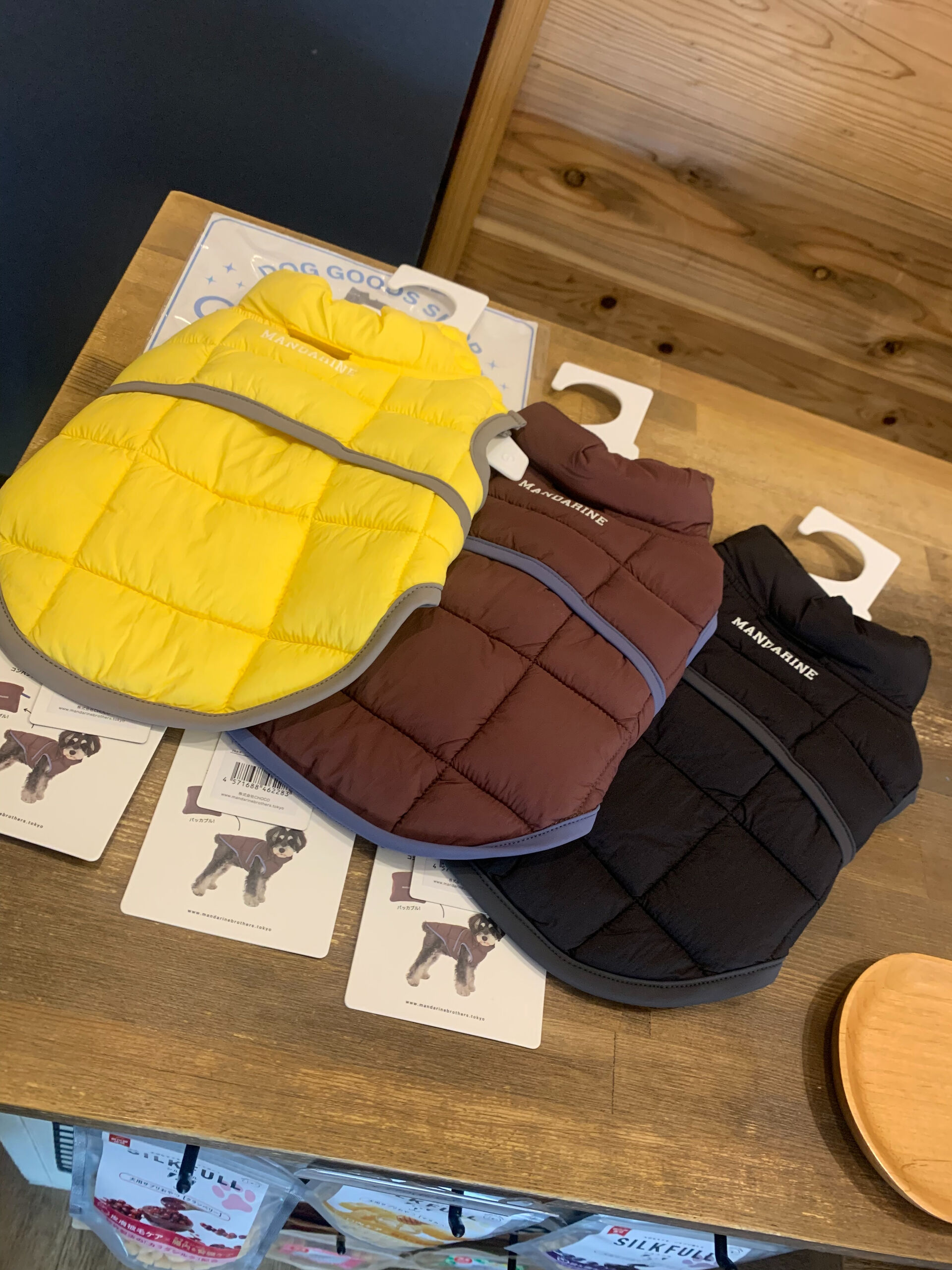 マンダリンブラザーズスーパーライトパスベスト新入荷‼︎